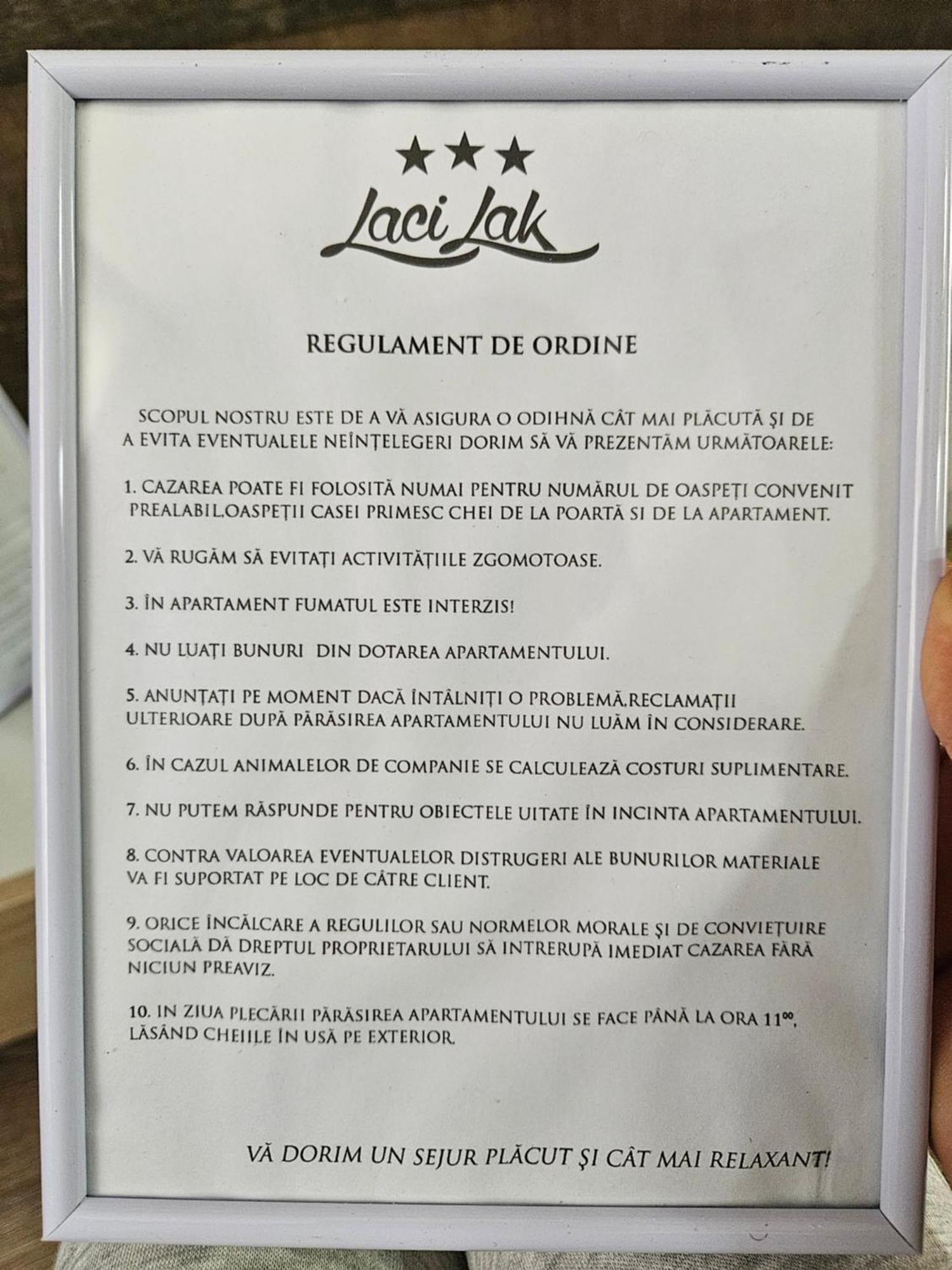 Laci Lak Modern Apartment Oradea Eksteriør billede
